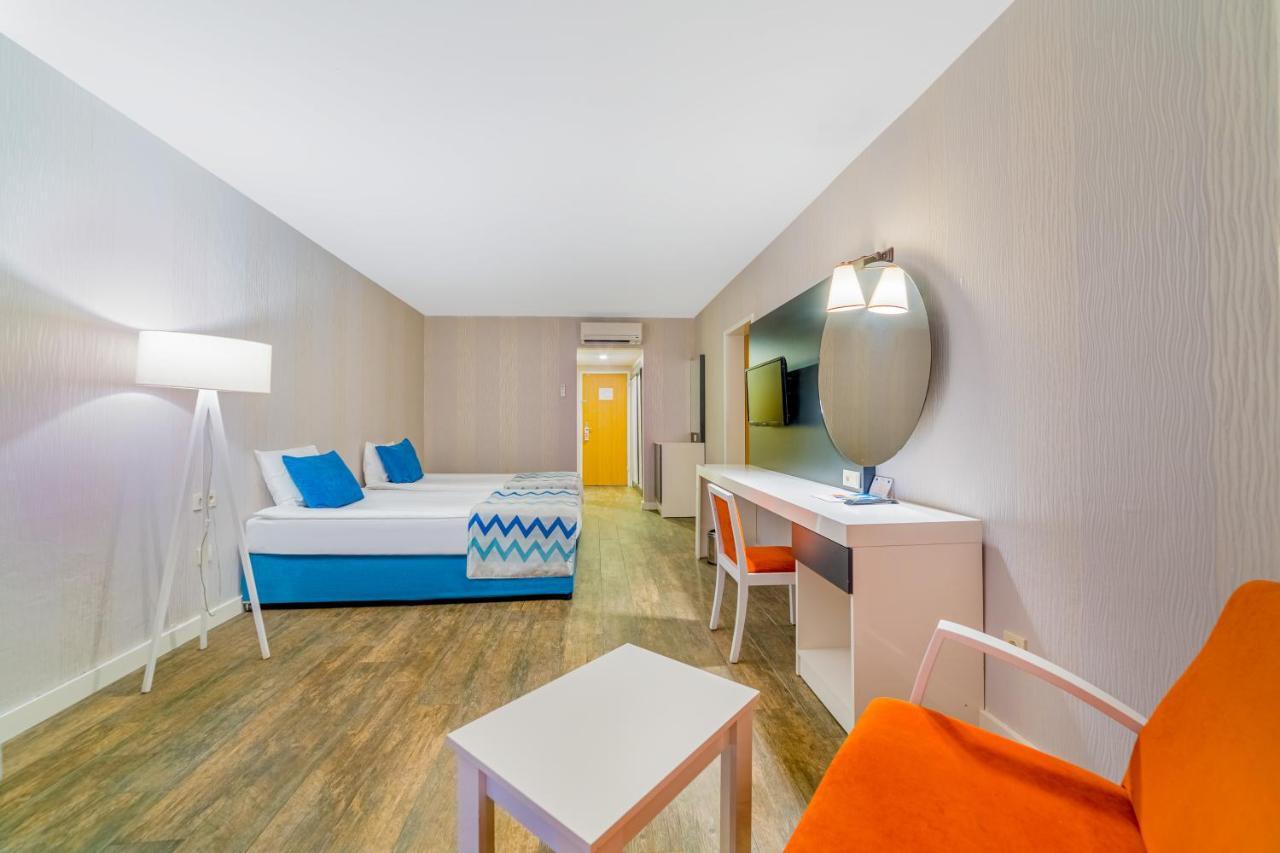 Hotel Justiniano Club Park Conti Okurcalar Esterno foto