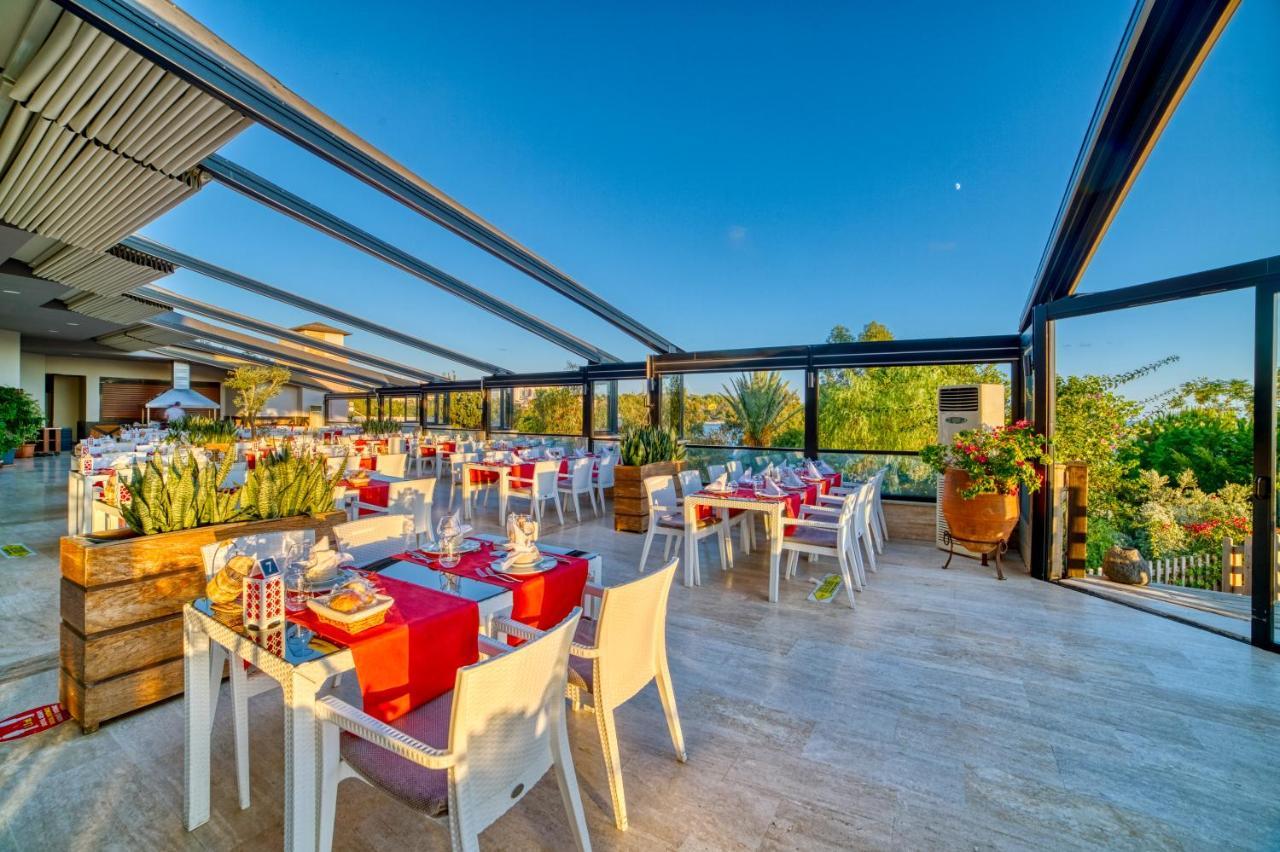 Hotel Justiniano Club Park Conti Okurcalar Esterno foto
