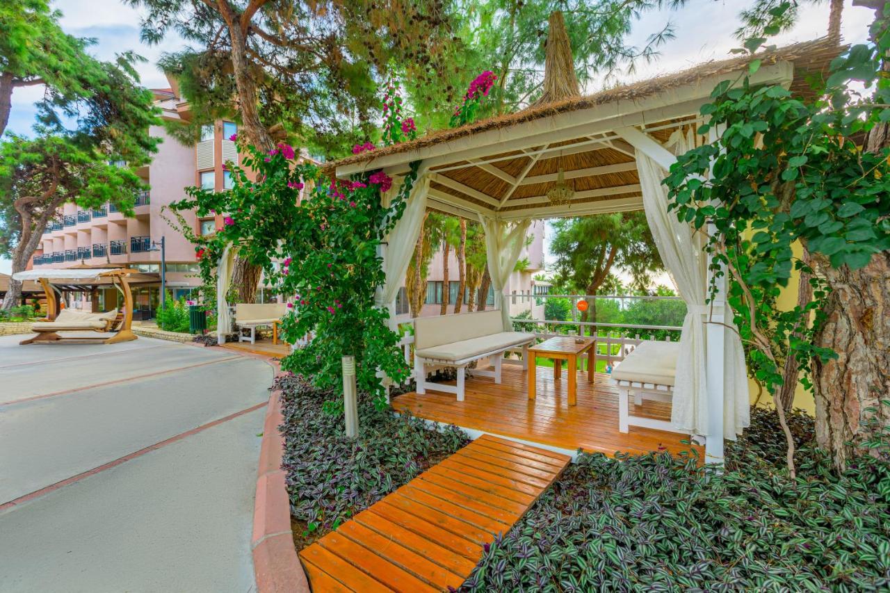 Hotel Justiniano Club Park Conti Okurcalar Esterno foto